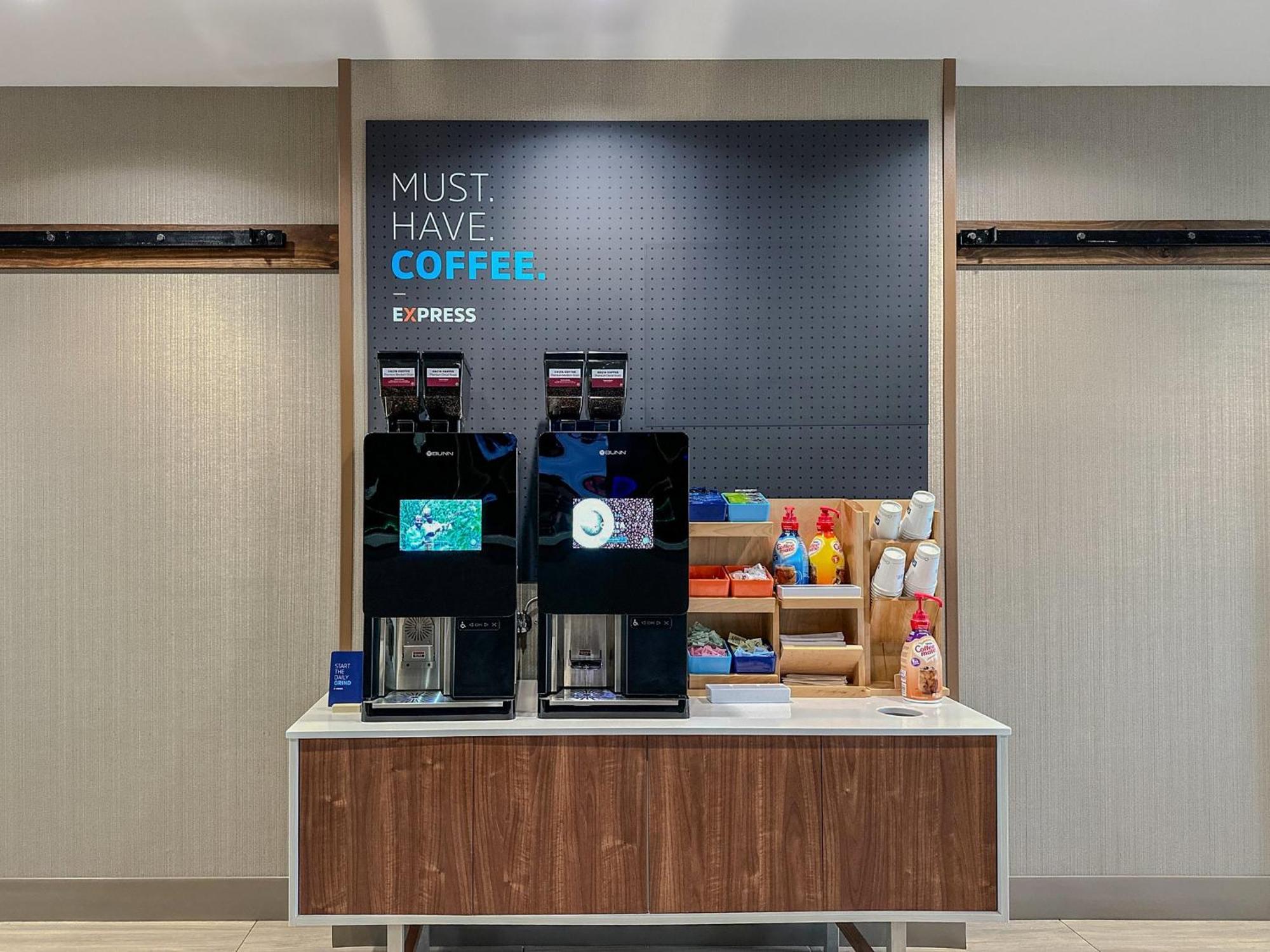 Holiday Inn Express Hotel & Suites East End By Ihg Riverhead Ngoại thất bức ảnh